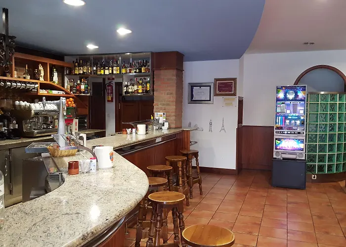 圣雅各布酒店 酒店 圣地亚哥－德孔波斯特拉